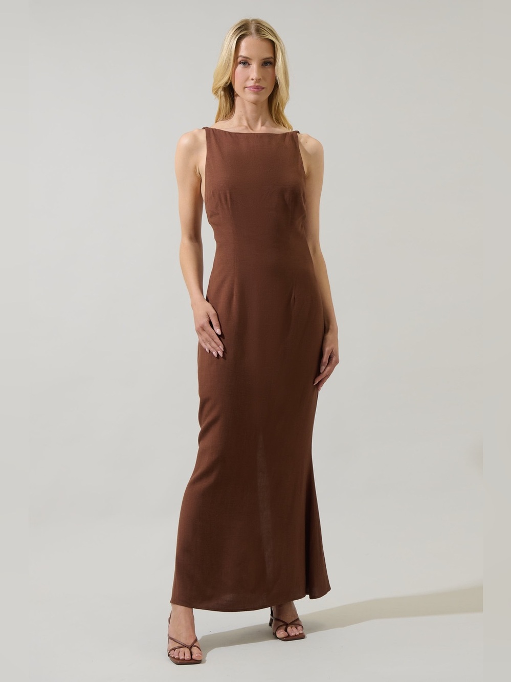 Sugarlips Mizie Open Back Maxi Dress Size Small Chocolate Brown